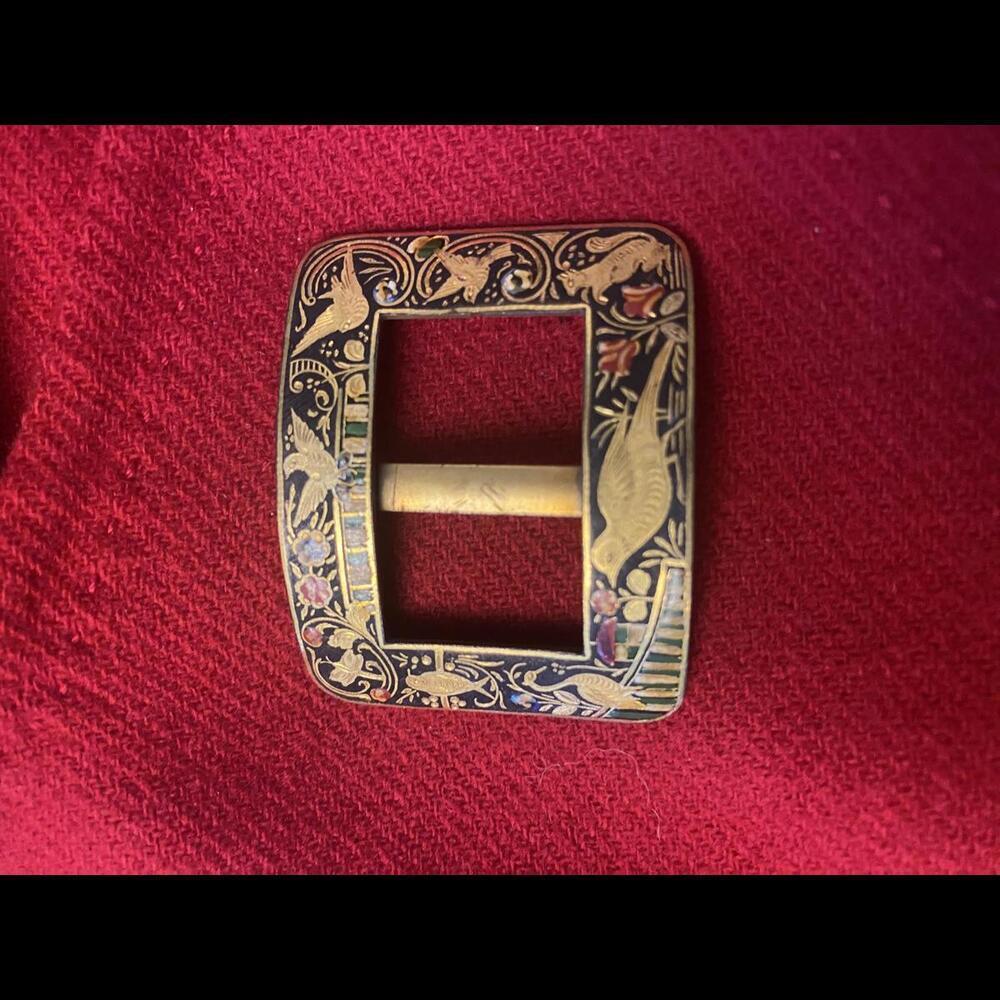 Vintage Decorative Belt Buckle with Floral Design - Picture 2 of 5